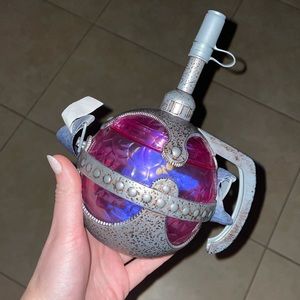 Star Wars galaxies edge, Walt Disney World acid spitter sipper